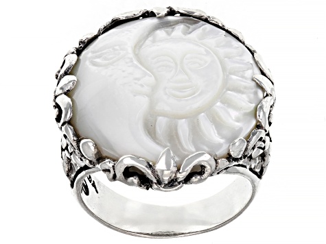 Pre-Owned White Carved Mother-of-Pearl Silver Moon Kiss Ring