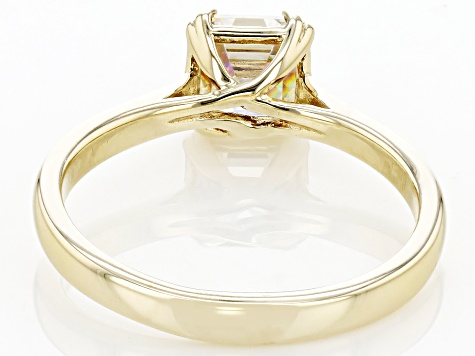 Pre-Owned Strontium Titanate 10k yellow gold solitaire ring 1.40ct