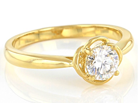 Pre-Owned Moissanite 3k yellow gold solitaire ring .60ct DEW