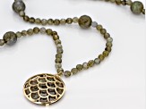 Pre-Owned Gray Labradorite 10k Yellow Gold Necklace