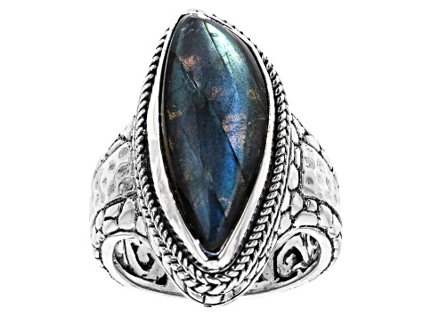 Pre-Owned Labradorite Silver Watermark & Hammered Ring