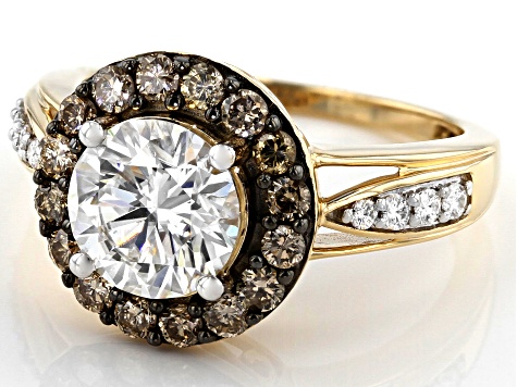 Pre-Owned Moissanite and champagne diamond 14k yellow gold ring 2.60ctw DEW.