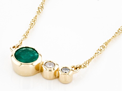 Pre-Owned Round Green Emerald And White Diamond 14k Yellow Gold May Birthstone Bar Necklace 0.53ctw