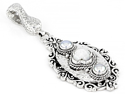 Pre-Owned White Mother-of-Pearl & Cultured Freshwater Pearl Silver Enhancer Pendant