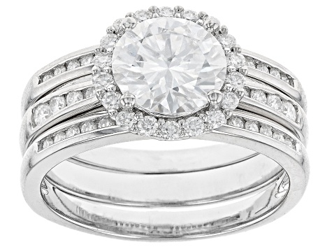 Pre-Owned Moissanite Platineve Halo Ring With Guard 2.66ctw DEW.