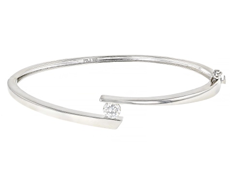 Pre-Owned Moissanite Platineve Oval Bangle Bracelet .60ct DEW.