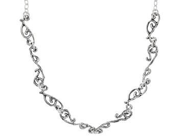 Picture of Pre-Owned Sterling Silver Designer 18 Inch Necklace