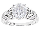 Pre-Owned Moissanite platineve ring 2.10ctw DEW.