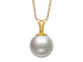 White Cultured Japanese Akoya Pearl 14kt Yellow Gold Pendant With Chain