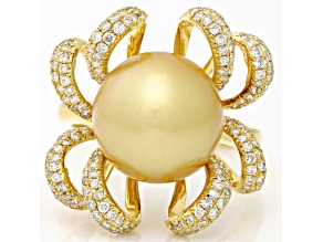 Golden Cultured South Sea Pearl With White Diamond 18k Yellow Gold Ring