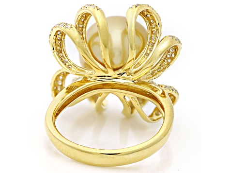 Golden Cultured South Sea Pearl With White Diamond 18k Yellow Gold Ring