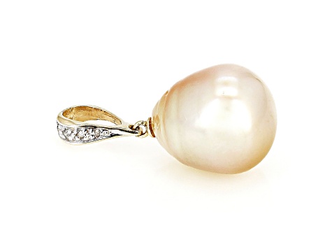 Golden Cultured South Sea Pearl With Diamond Accent 14k Yellow Gold Pendant