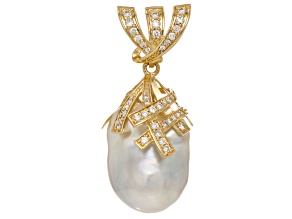 Australian White South Sea Cultured Pearl With Diamonds 14k Yellow Gold Pendant