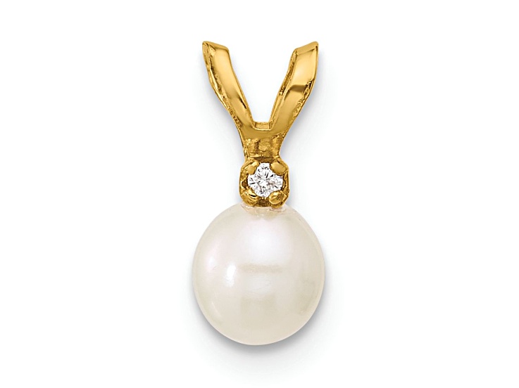 14k Yellow Gold 4-5mm White Near Round Freshwater Cultured Pearl and Cubic Zirconia Pendant