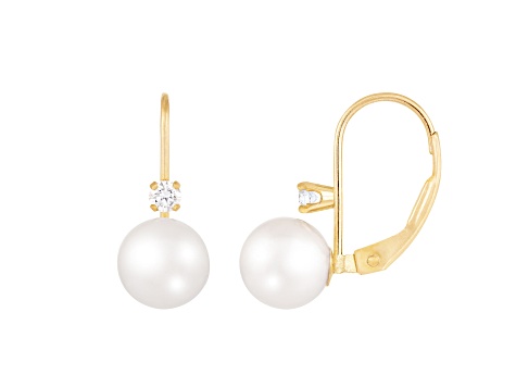 14k Yellow Gold Leverback Earring with 7mm Freshwater Pearl and .10CT DTW