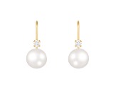 14k Yellow Gold Leverback Earring with 7mm Freshwater Pearl and .10CT DTW