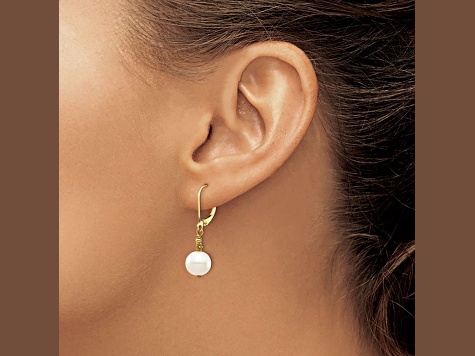 14K Yellow Gold 8-9mm Near Round White Freshwater Cultured Pearl Leverback Earrings