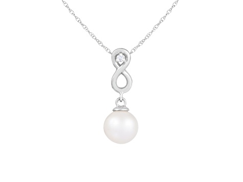 14k White Gold Cultured 8mm Freshwater Pearl Pendant with a Diamond Accent, 18" Chain Included