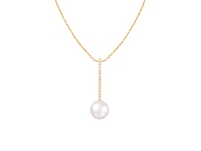 14k Yellow Gold 8mm Cultured Freshwater pearl Pendant with Diamond Accents, 18" Chain Included