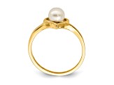 14K Yellow Gold 4-5mm White Button Freshwater Cultured Pearl Heart Ring
