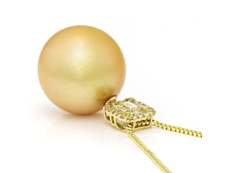 Golden South Sea Cultured Pearl With Diamonds 18k Yellow Gold Pendant