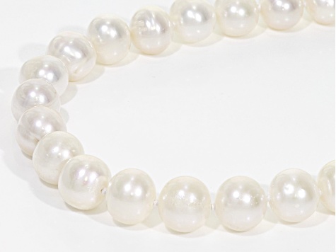 White Cultured Freshwater Pearl 