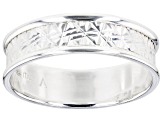Sterling Silver 5.5mm Diamond-Cut Band Ring
