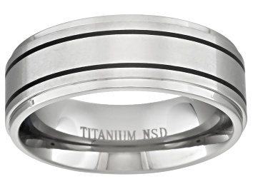 Picture of 8mm Men's Titanium With Black Ion Plated Accent Stripes Band