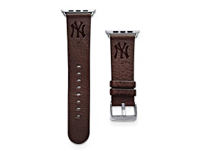 Gametime MLB New York Yankees Brown Leather Apple Watch Band (38/40mm S/M). Watch not included.