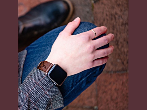 Gametime MLB Atlanta Braves Brown Leather Apple Watch Band (42/44mm M/L). Watch not included.