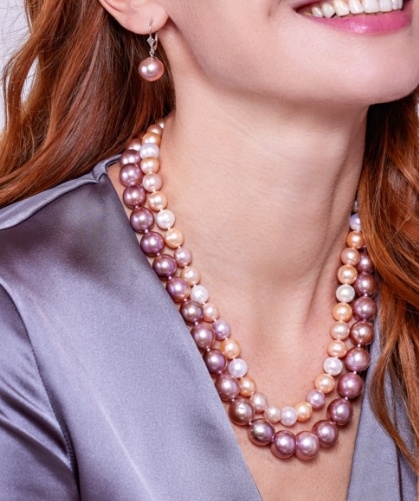 Freshwater Pearl strand necklaces and drop earrings 