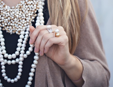 Woman wearing pearls 