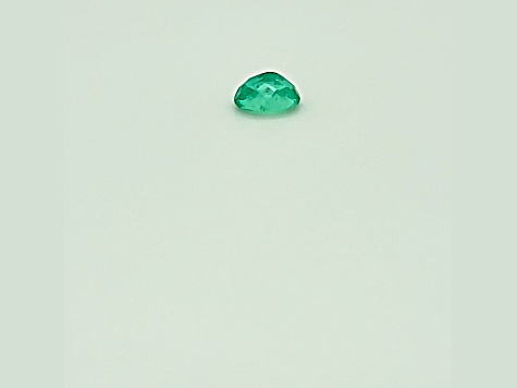 Colombian Emerald 9.0x6.9mm Oval 1.82ct